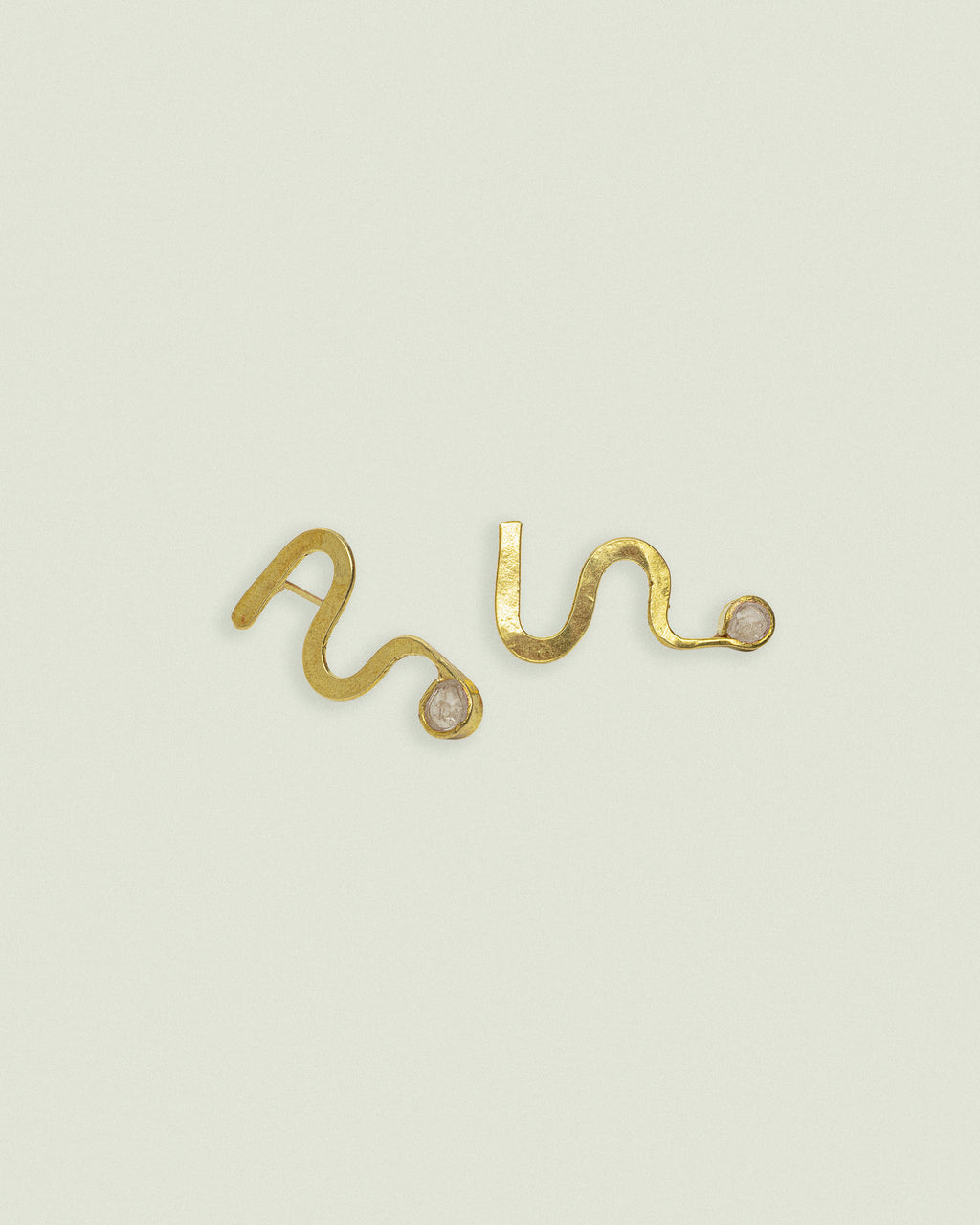 ARETES COSMO lateral