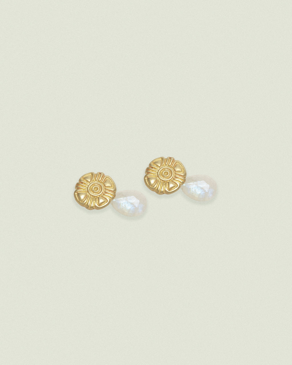 ARETES IRIS lateral 2