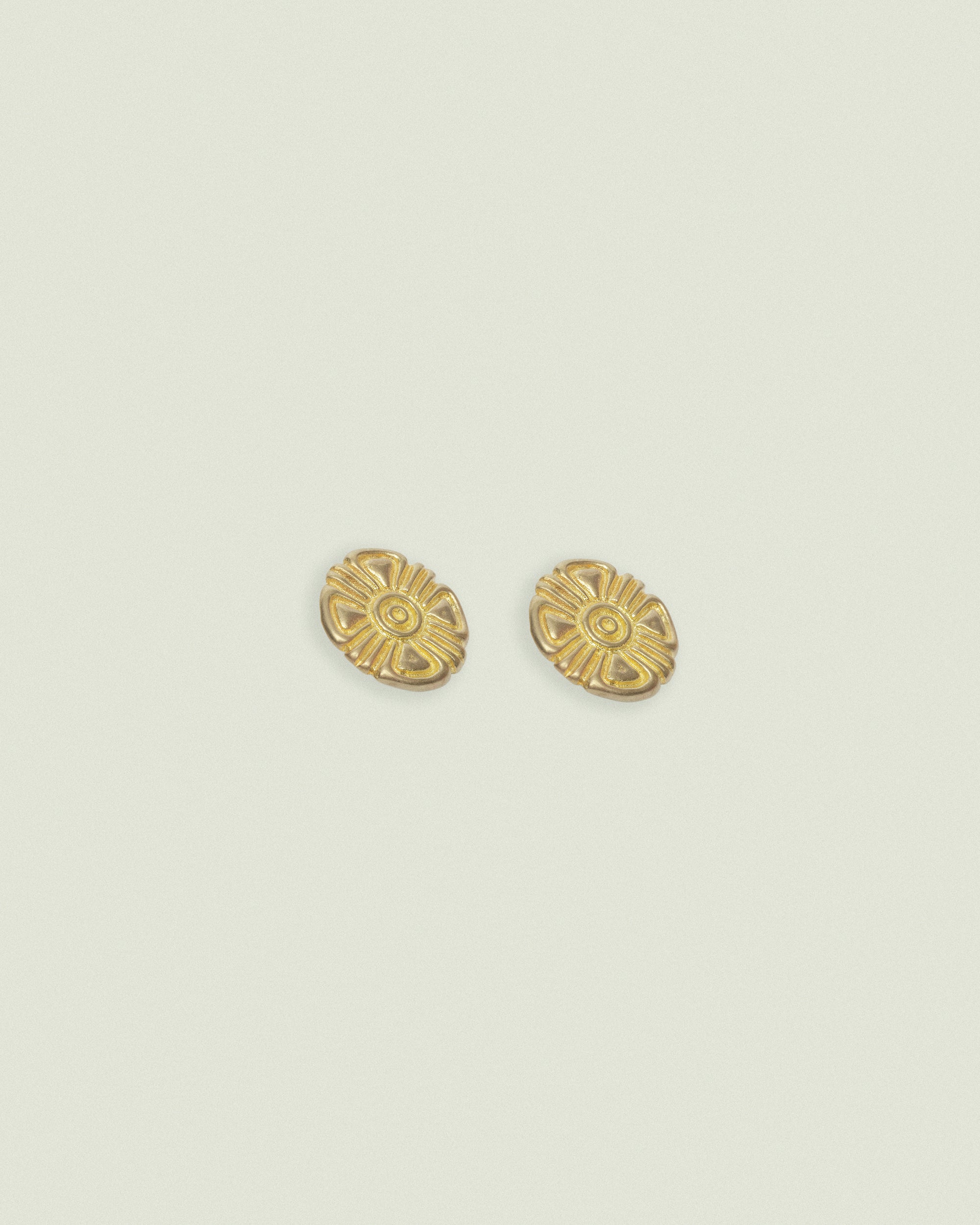 ARETES QUINCUNCE XL lateral