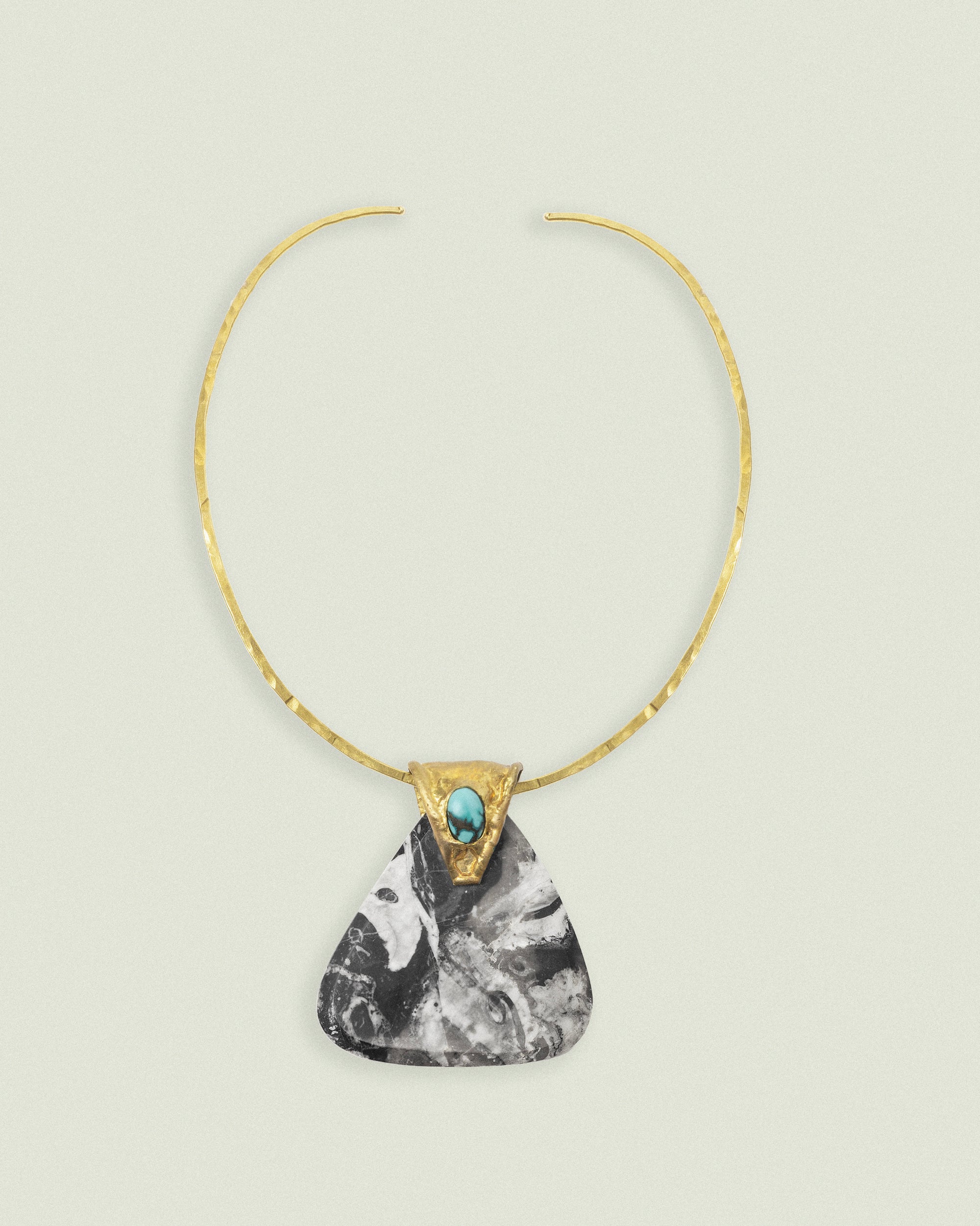 COLLAR PULSO frontal